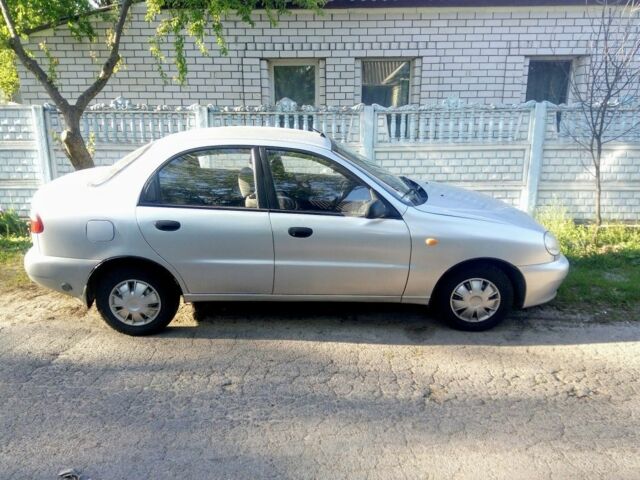 Серый Дэу Сенс, объемом двигателя 0 л и пробегом 320 тыс. км за 3600 $, фото 1 на Automoto.ua