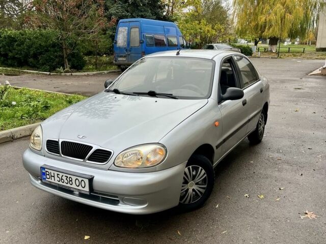 Серый Дэу Сенс, объемом двигателя 1.5 л и пробегом 203 тыс. км за 2250 $, фото 1 на Automoto.ua