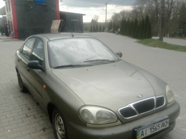 Серый Дэу Сенс, объемом двигателя 0 л и пробегом 200 тыс. км за 899 $, фото 1 на Automoto.ua