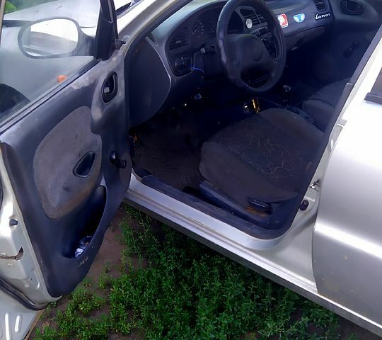 Сірий Деу Сенс, об'ємом двигуна 1.3 л та пробігом 0 тис. км за 1000 $, фото 1 на Automoto.ua