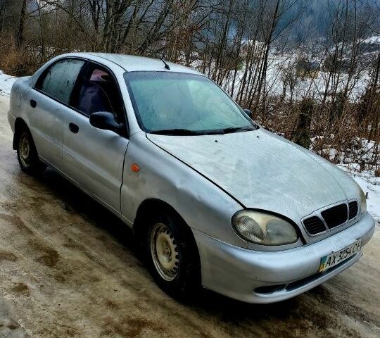 Серый Дэу Сенс, объемом двигателя 1.5 л и пробегом 300 тыс. км за 670 $, фото 1 на Automoto.ua