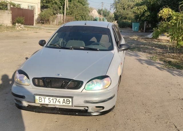 Серый Дэу Сенс, объемом двигателя 0 л и пробегом 2 тыс. км за 750 $, фото 1 на Automoto.ua
