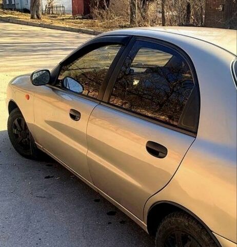 Серый Дэу Сенс, объемом двигателя 1.5 л и пробегом 297 тыс. км за 2000 $, фото 1 на Automoto.ua