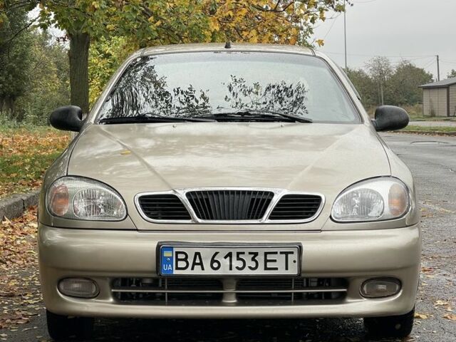 Сірий Деу Сенс, об'ємом двигуна 1.5 л та пробігом 299 тис. км за 2099 $, фото 1 на Automoto.ua