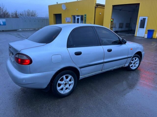 Серый Дэу Сенс, объемом двигателя 1.5 л и пробегом 300 тыс. км за 1500 $, фото 1 на Automoto.ua