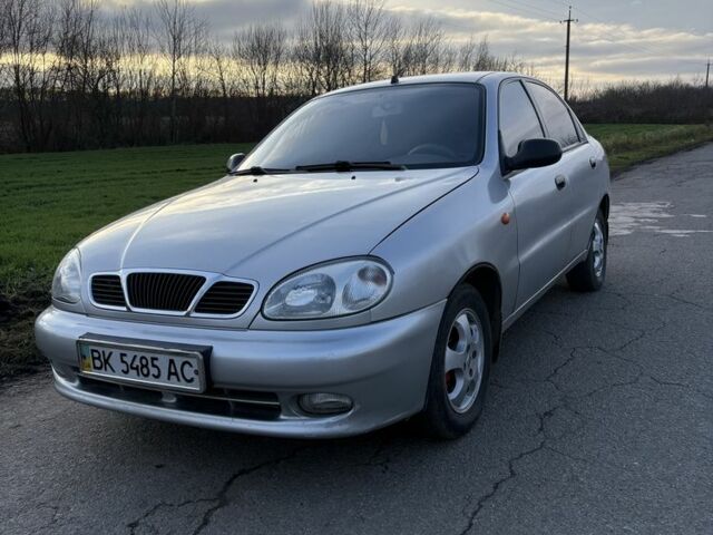 Серый Дэу Сенс, объемом двигателя 1.5 л и пробегом 245 тыс. км за 2400 $, фото 1 на Automoto.ua