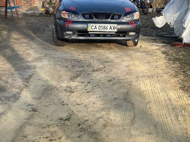 Сірий Деу Сенс, об'ємом двигуна 1.5 л та пробігом 180 тис. км за 2000 $, фото 1 на Automoto.ua