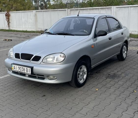 Сірий Деу Сенс, об'ємом двигуна 1.4 л та пробігом 164 тис. км за 2018 $, фото 1 на Automoto.ua