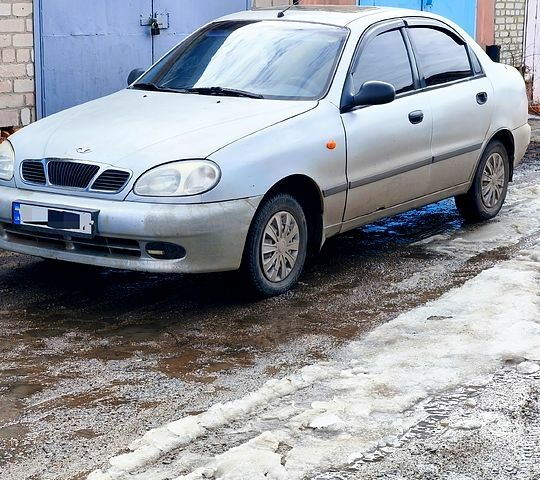 Серый Дэу Сенс, объемом двигателя 1.4 л и пробегом 282 тыс. км за 1600 $, фото 1 на Automoto.ua