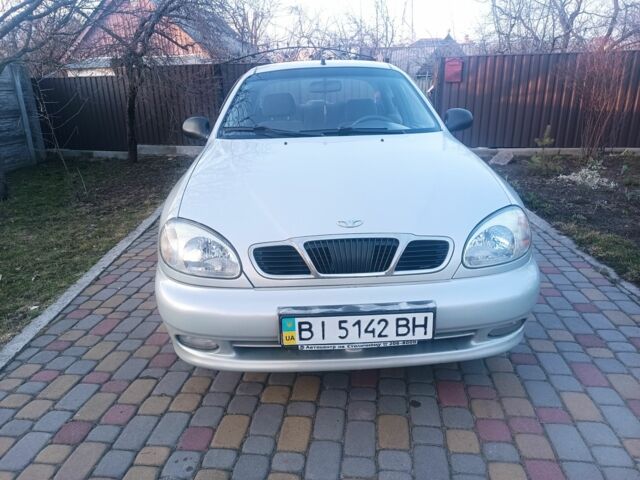 Серый Дэу Сенс, объемом двигателя 0 л и пробегом 175 тыс. км за 2650 $, фото 1 на Automoto.ua