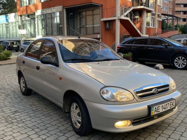 Деу Сенс 2010 у Ирпене на Automoto.ua Сірий Деу Сенс, об'ємом двигуна 0 л та пробігом 147 тис. км за 2750 $, фото 1 на Automoto.ua