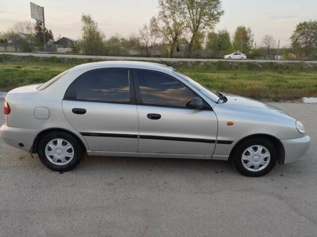 Серый Дэу Сенс, объемом двигателя 1.5 л и пробегом 132 тыс. км за 2300 $, фото 1 на Automoto.ua