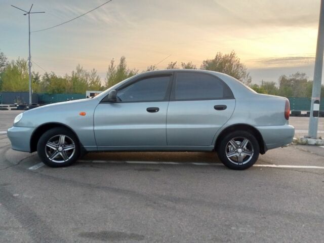 Серый Дэу Сенс, объемом двигателя 1.5 л и пробегом 107 тыс. км за 2899 $, фото 1 на Automoto.ua