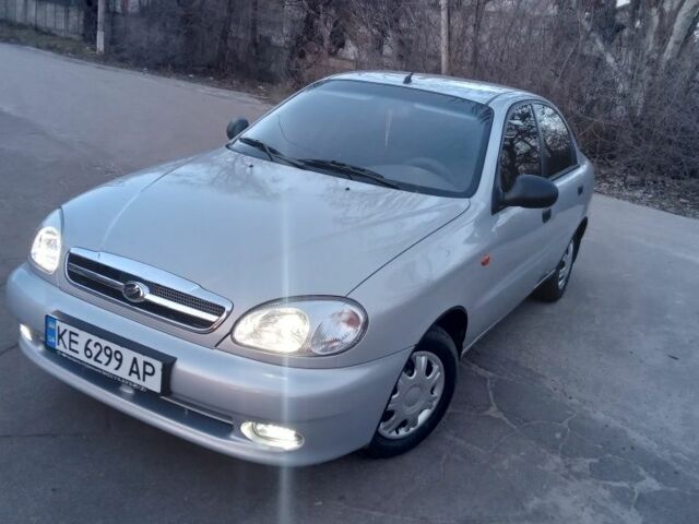 Серый Дэу Сенс, объемом двигателя 0 л и пробегом 10 тыс. км за 4700 $, фото 1 на Automoto.ua