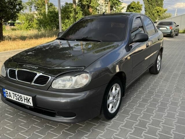Сірий Деу Сенс, об'ємом двигуна 1.5 л та пробігом 200 тис. км за 2800 $, фото 1 на Automoto.ua