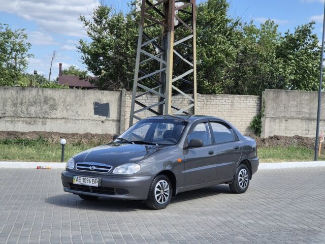 Сірий Деу Сенс, об'ємом двигуна 0 л та пробігом 147 тис. км за 2799 $, фото 1 на Automoto.ua