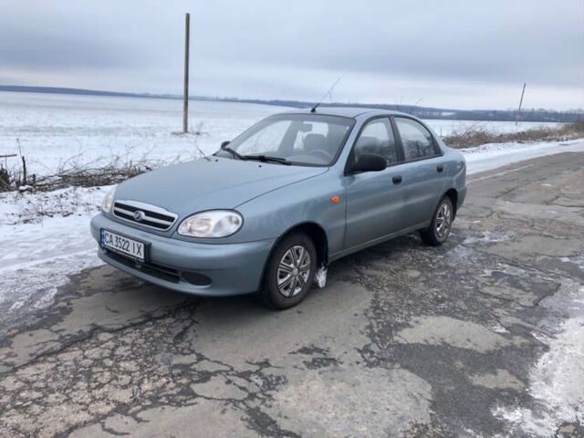 Серый Дэу Сенс, объемом двигателя 1.3 л и пробегом 70 тыс. км за 3500 $, фото 1 на Automoto.ua