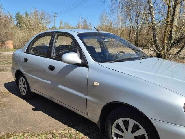 Сірий Деу Сенс, об'ємом двигуна 1.5 л та пробігом 120 тис. км за 3999 $, фото 1 на Automoto.ua