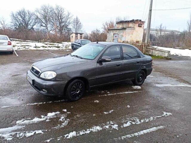 Сірий Деу Сенс, об'ємом двигуна 1.5 л та пробігом 117 тис. км за 3300 $, фото 1 на Automoto.ua