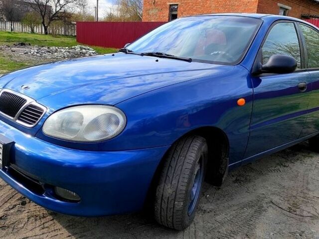 Синий Дэу Сенс, объемом двигателя 0 л и пробегом 272 тыс. км за 2800 $, фото 1 на Automoto.ua