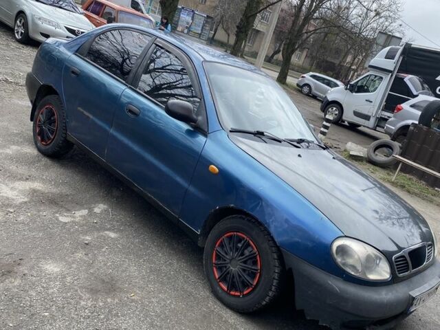 Синий Дэу Сенс, объемом двигателя 1.5 л и пробегом 200 тыс. км за 899 $, фото 1 на Automoto.ua