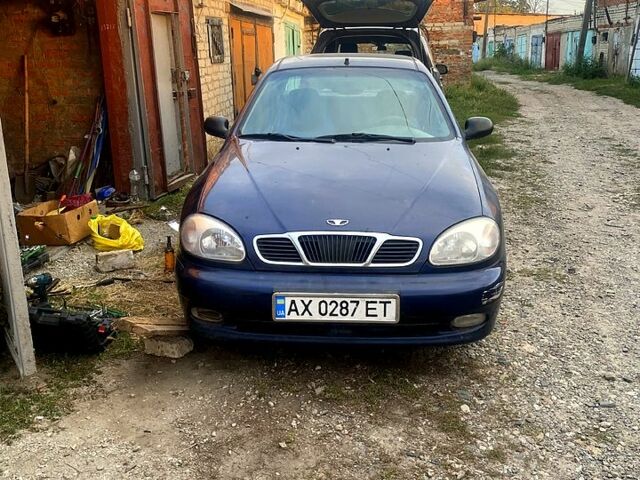 Синий Дэу Сенс, объемом двигателя 1.3 л и пробегом 284 тыс. км за 1800 $, фото 1 на Automoto.ua