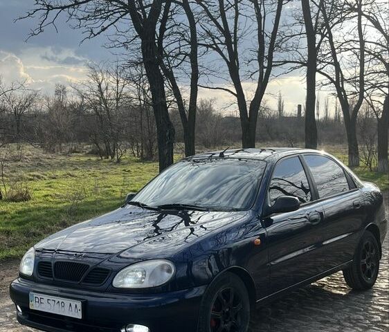 Синий Дэу Сенс, объемом двигателя 1.5 л и пробегом 195 тыс. км за 2600 $, фото 1 на Automoto.ua