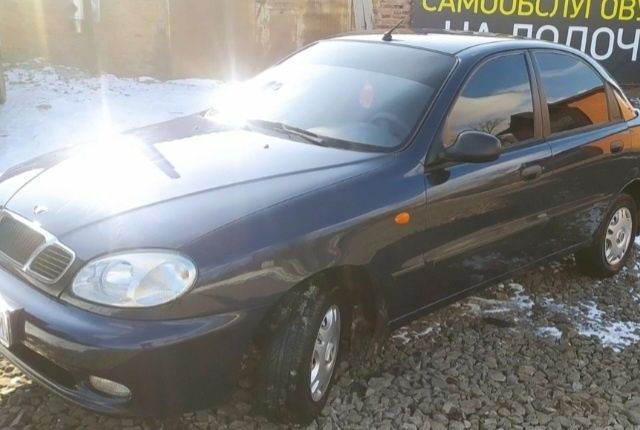 Синій Деу Сенс, об'ємом двигуна 1.5 л та пробігом 180 тис. км за 2999 $, фото 1 на Automoto.ua