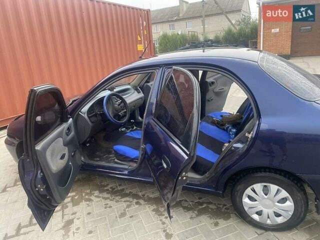 Синий Дэу Сенс, объемом двигателя 1.3 л и пробегом 214 тыс. км за 1650 $, фото 1 на Automoto.ua