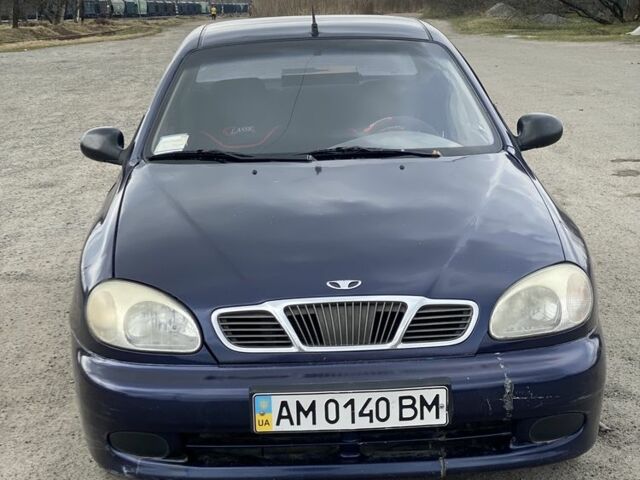 Синий Дэу Сенс, объемом двигателя 1.5 л и пробегом 300 тыс. км за 1200 $, фото 1 на Automoto.ua