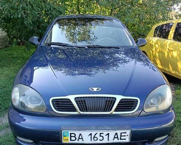 Синий Дэу Сенс, объемом двигателя 1.3 л и пробегом 180 тыс. км за 2000 $, фото 1 на Automoto.ua