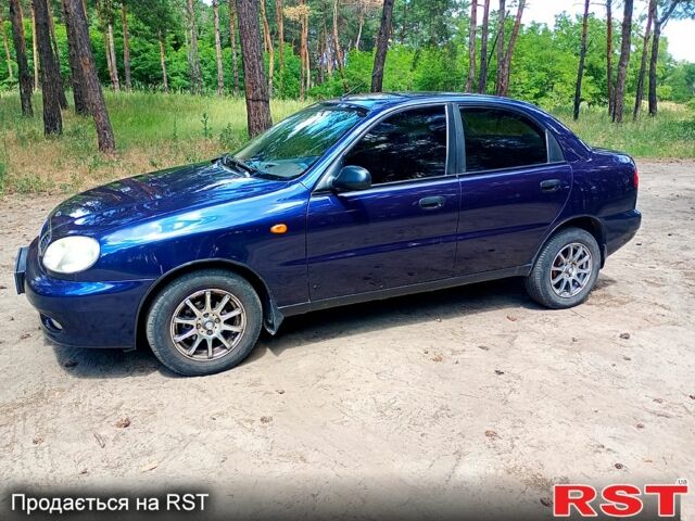 Синий Дэу Сенс, объемом двигателя 1.3 л и пробегом 166 тыс. км за 2200 $, фото 1 на Automoto.ua