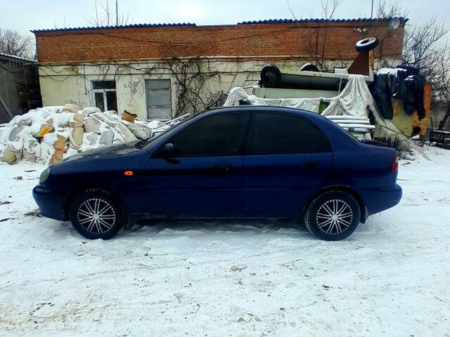 Синий Дэу Сенс, объемом двигателя 1.3 л и пробегом 250 тыс. км за 2200 $, фото 1 на Automoto.ua