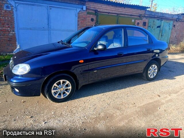 Синий Дэу Сенс, объемом двигателя 1.3 л и пробегом 161 тыс. км за 2000 $, фото 1 на Automoto.ua
