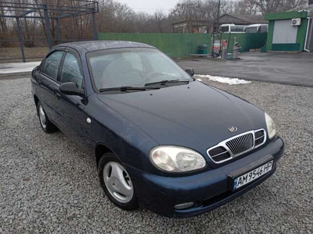 Синий Дэу Сенс, объемом двигателя 1.6 л и пробегом 220 тыс. км за 1850 $, фото 1 на Automoto.ua