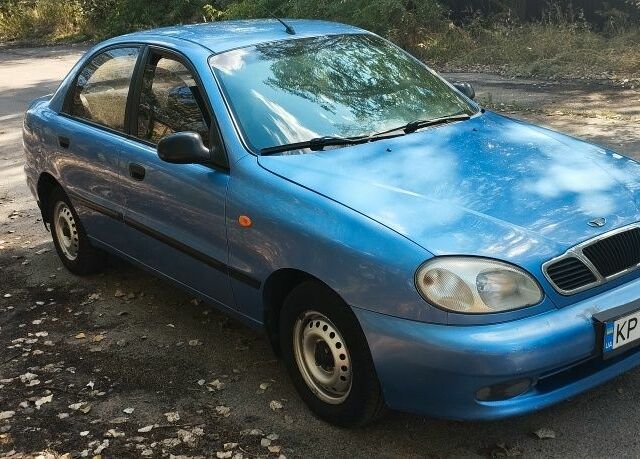 Синий Дэу Сенс, объемом двигателя 1.5 л и пробегом 220 тыс. км за 2000 $, фото 1 на Automoto.ua