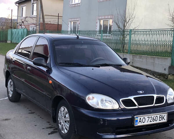 Синий Дэу Сенс, объемом двигателя 0 л и пробегом 107 тыс. км за 2200 $, фото 1 на Automoto.ua