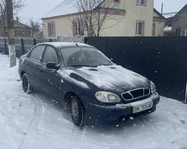 Синий Дэу Сенс, объемом двигателя 1.3 л и пробегом 144 тыс. км за 1350 $, фото 1 на Automoto.ua