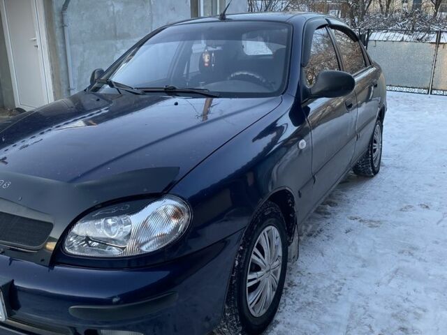 Синий Дэу Сенс, объемом двигателя 1.3 л и пробегом 211 тыс. км за 2300 $, фото 1 на Automoto.ua