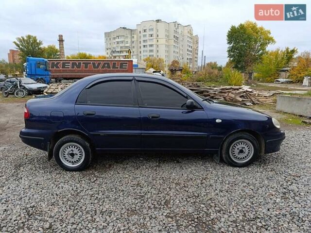 Синий Дэу Сенс, объемом двигателя 1.3 л и пробегом 200 тыс. км за 1950 $, фото 1 на Automoto.ua