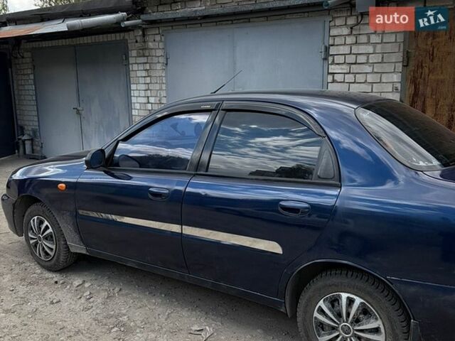 Синий Дэу Сенс, объемом двигателя 1.35 л и пробегом 225 тыс. км за 2000 $, фото 1 на Automoto.ua