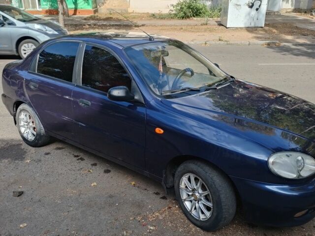 Синий Дэу Сенс, объемом двигателя 1.5 л и пробегом 280 тыс. км за 1800 $, фото 1 на Automoto.ua