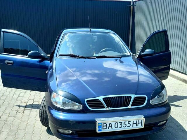 Синий Дэу Сенс, объемом двигателя 1.3 л и пробегом 225 тыс. км за 1600 $, фото 1 на Automoto.ua