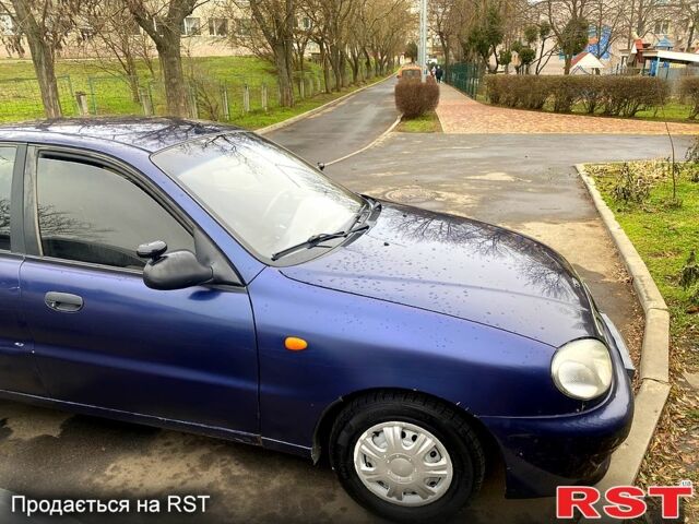 Синий Дэу Сенс, объемом двигателя 1.3 л и пробегом 290 тыс. км за 1600 $, фото 1 на Automoto.ua