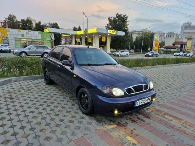 Синий Дэу Сенс, объемом двигателя 1.5 л и пробегом 270 тыс. км за 2600 $, фото 1 на Automoto.ua
