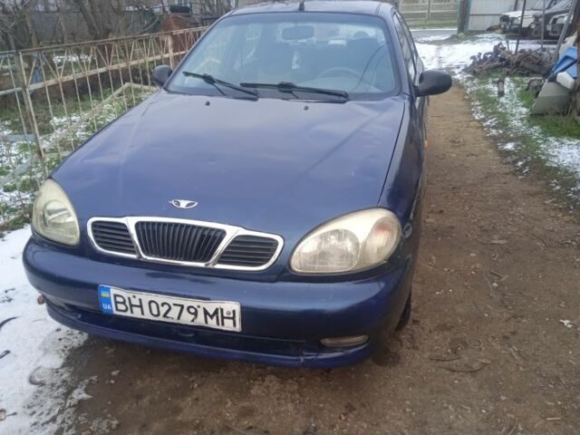 Синій Деу Сенс, об'ємом двигуна 1.5 л та пробігом 333 тис. км за 831 $, фото 1 на Automoto.ua