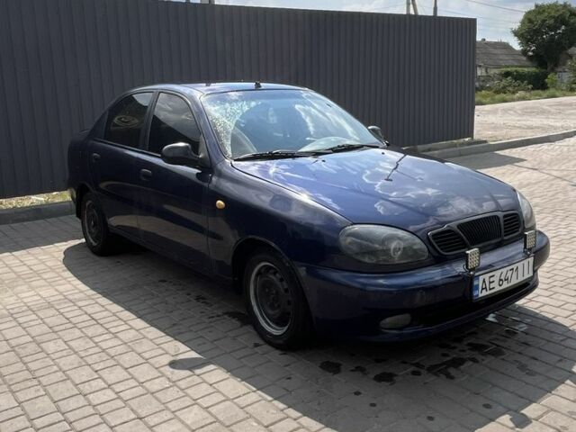 Синий Дэу Сенс, объемом двигателя 1.5 л и пробегом 395 тыс. км за 1300 $, фото 1 на Automoto.ua