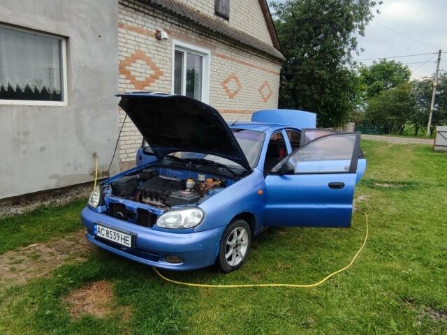 Синий Дэу Сенс, объемом двигателя 1.3 л и пробегом 288 тыс. км за 55000 $, фото 1 на Automoto.ua