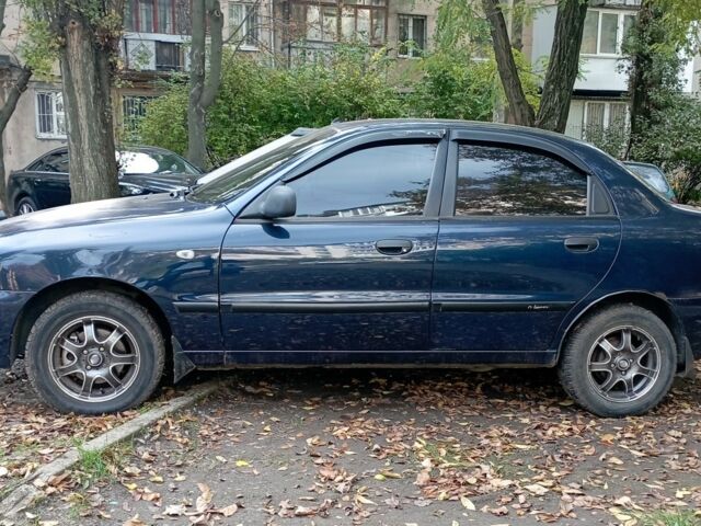 Синий Дэу Сенс, объемом двигателя 1.5 л и пробегом 121 тыс. км за 1800 $, фото 1 на Automoto.ua