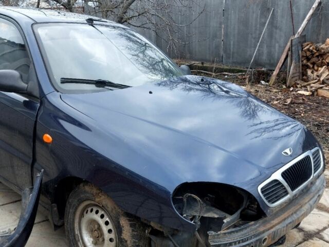 Синий Дэу Сенс, объемом двигателя 1.5 л и пробегом 200 тыс. км за 700 $, фото 1 на Automoto.ua